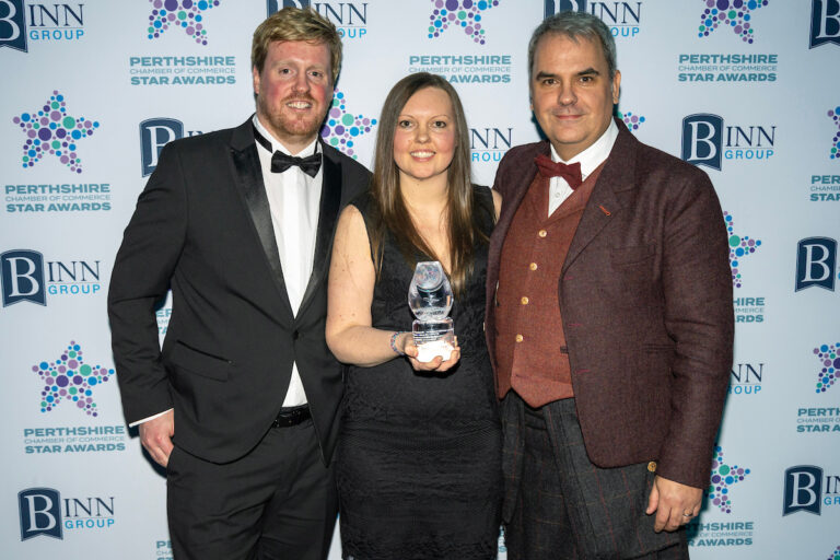 Perthshire Chamber of Commerce Business Star Awards 2024.....Crieff Hydro Hotel
Excellence in Food & Drink Produce, Winners Lee and Emma Steele from Rabbit Hole Cakes being presented
with their trophy by sponsor David Bain of Castle Water.
Picture by Graeme Hart.
Copyright Perthshire Picture Agency
Tel: 07990 594431